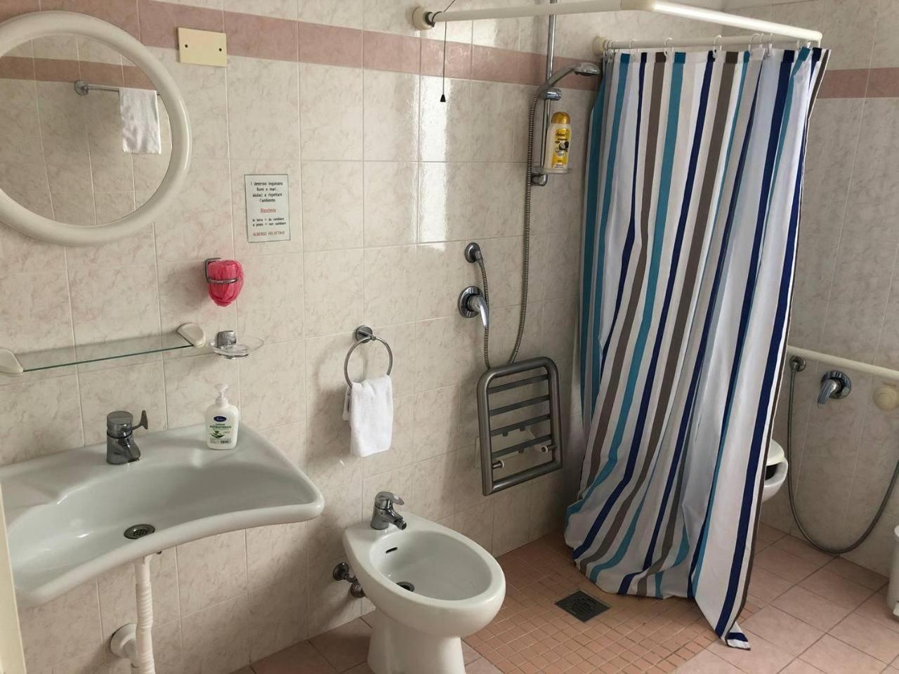 Be Me Hotel Helvetia Tabiano Terme Eksteriør bilde