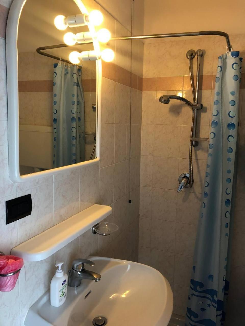 Be Me Hotel Helvetia Tabiano Terme Eksteriør bilde